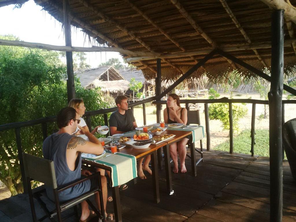 The Beach Camp Yala Kirinda  Dış mekan fotoğraf